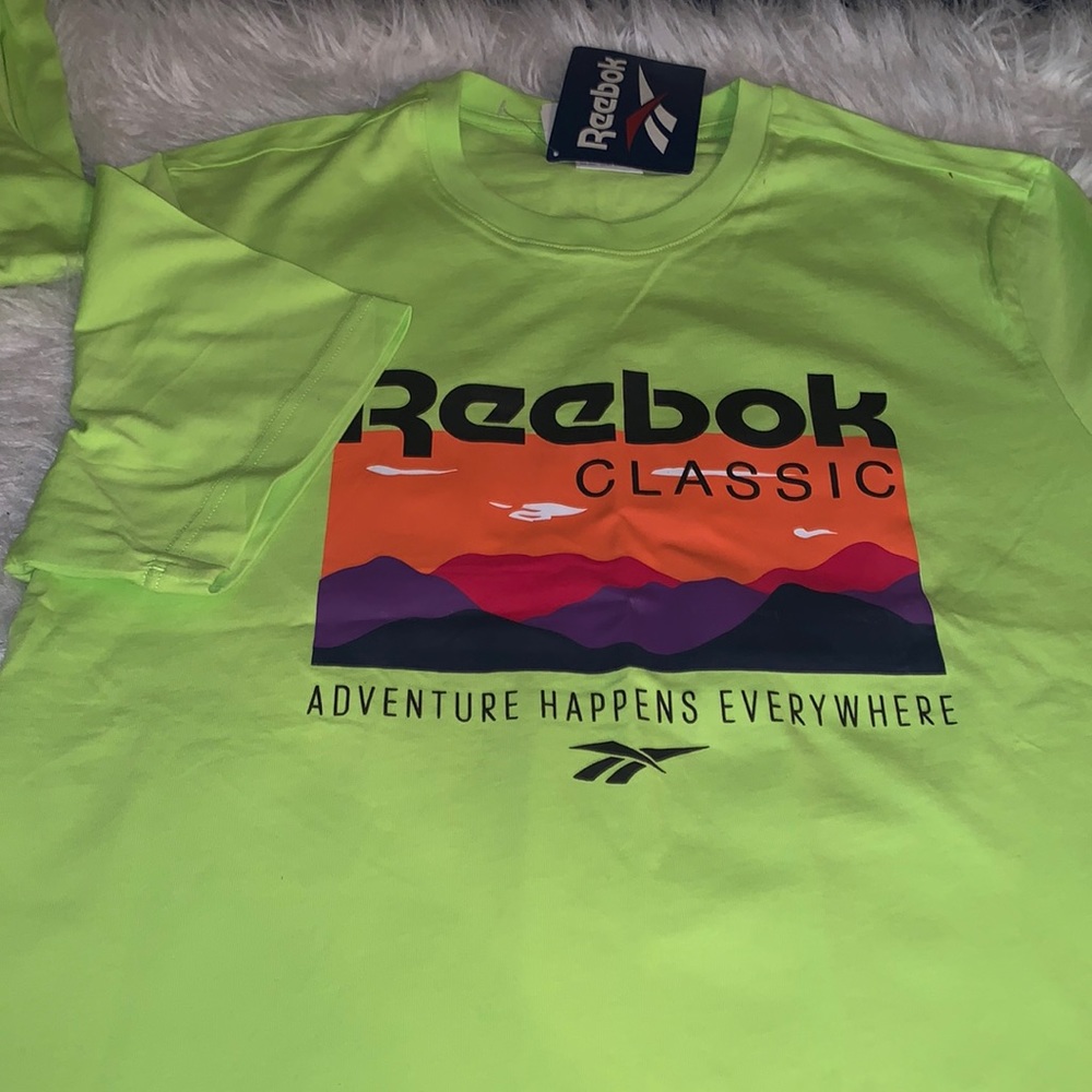 Reebok tee